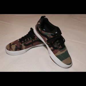 Vans Camo Pro Skating Shoes
